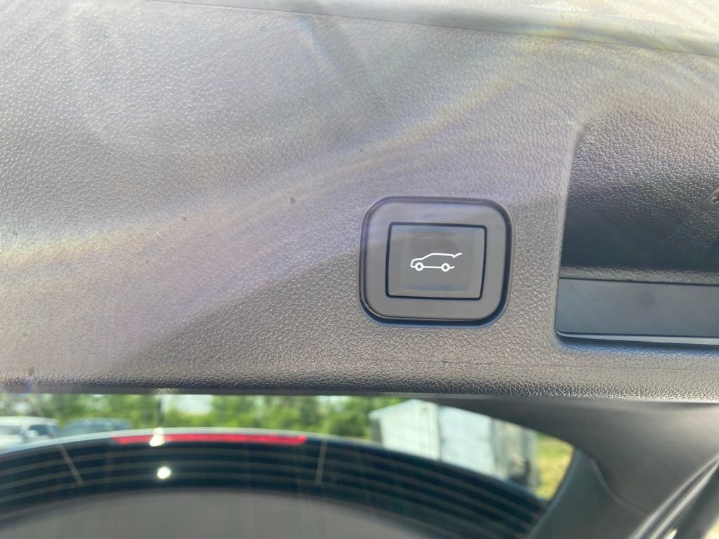 New 2025 Chevrolet Equinox EV RS FWD image 27
