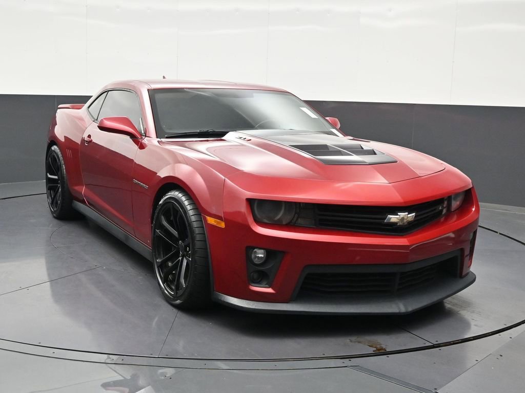 Used 2014 Chevrolet Camaro ZL1 RWD image 7