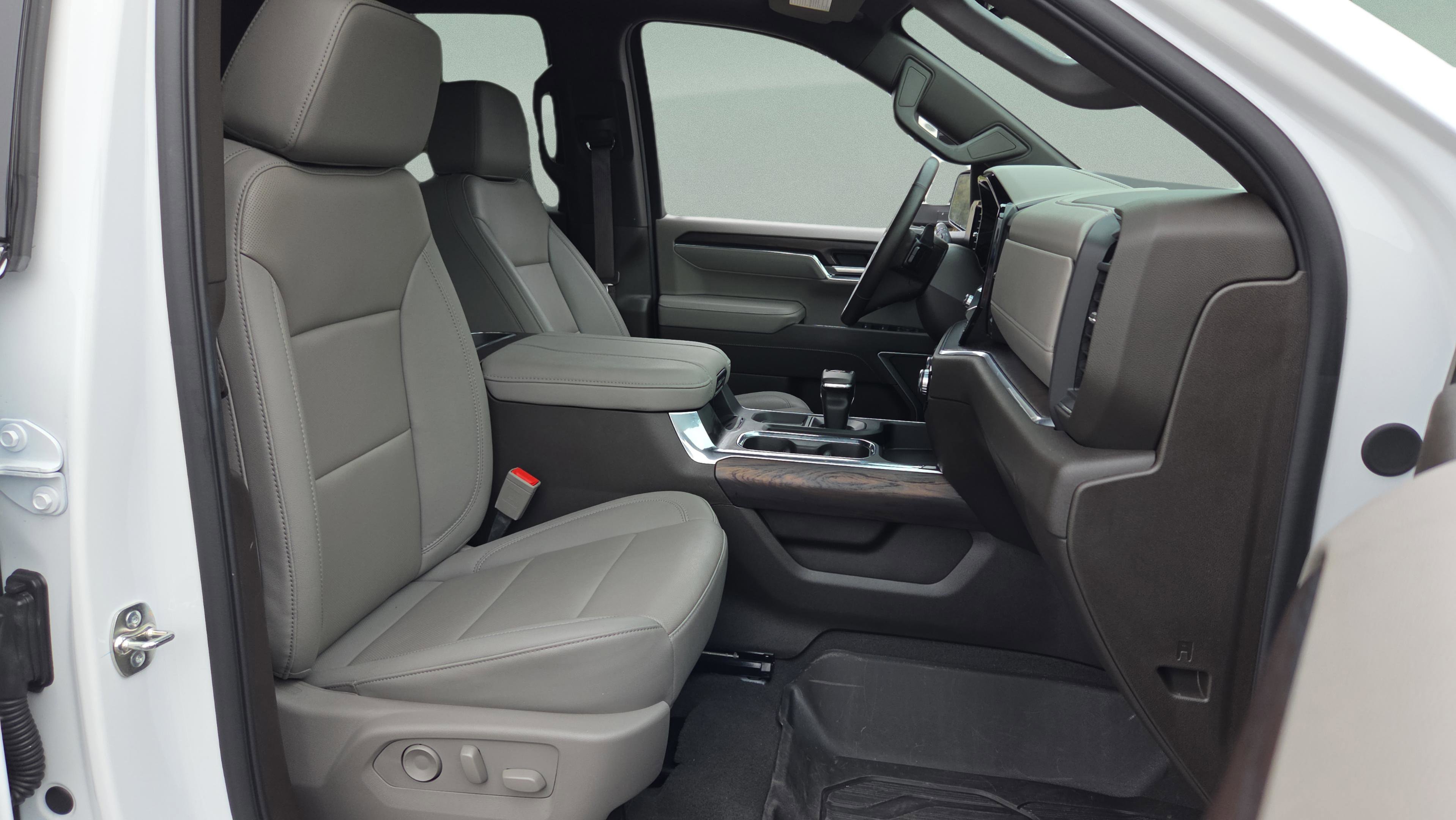 Used 2026 GMC Sierra 1500 SLT w/ SLT Premium Plus Package AWD/4WD image 21