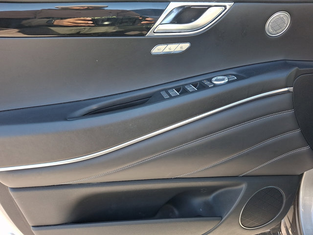 Used 2025 Genesis GV80 2.5T Standard image 12