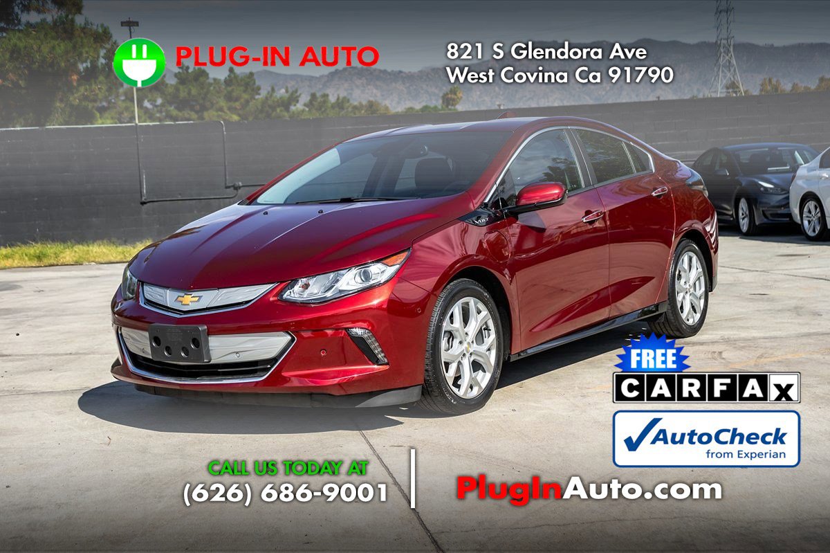 Used 2017 Chevrolet Volt Premier w/ Driver Confidence II Package