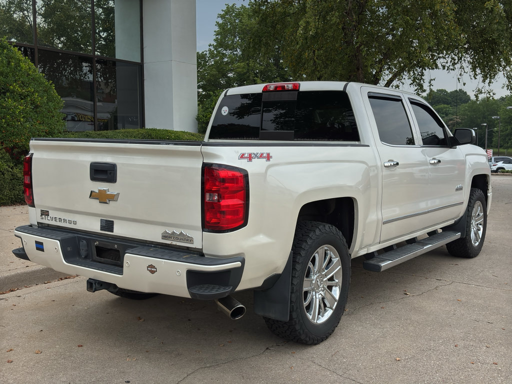 Used 2015 Chevrolet Silverado 1500 High Country w/ High Country Premium Package AWD/4WD image 8