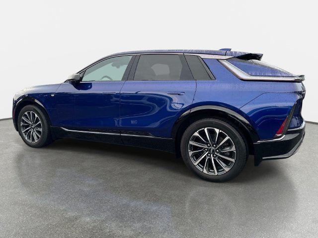Certified 2024 Cadillac Lyriq Sport AWD/4WD image 3