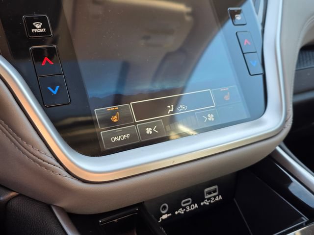 Certified 2025 Subaru Outback Premium AWD/4WD image 33