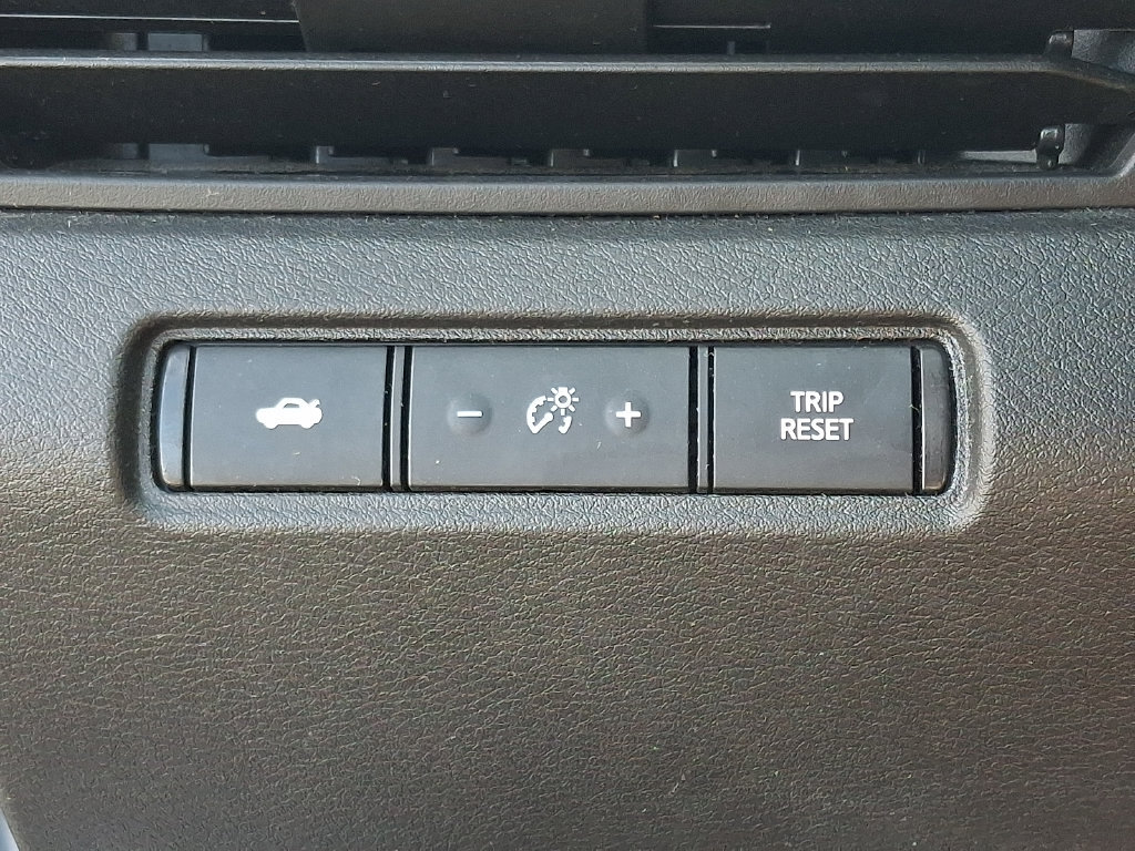 Certified 2024 Nissan Altima 2.5 SR FWD image 25