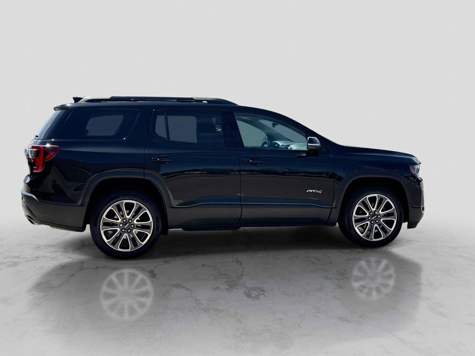Used 2020 GMC Acadia AT4 w/ Trailering Package AWD/4WD image 7