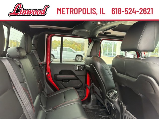 Used 2024 Jeep Gladiator Rubicon image 12