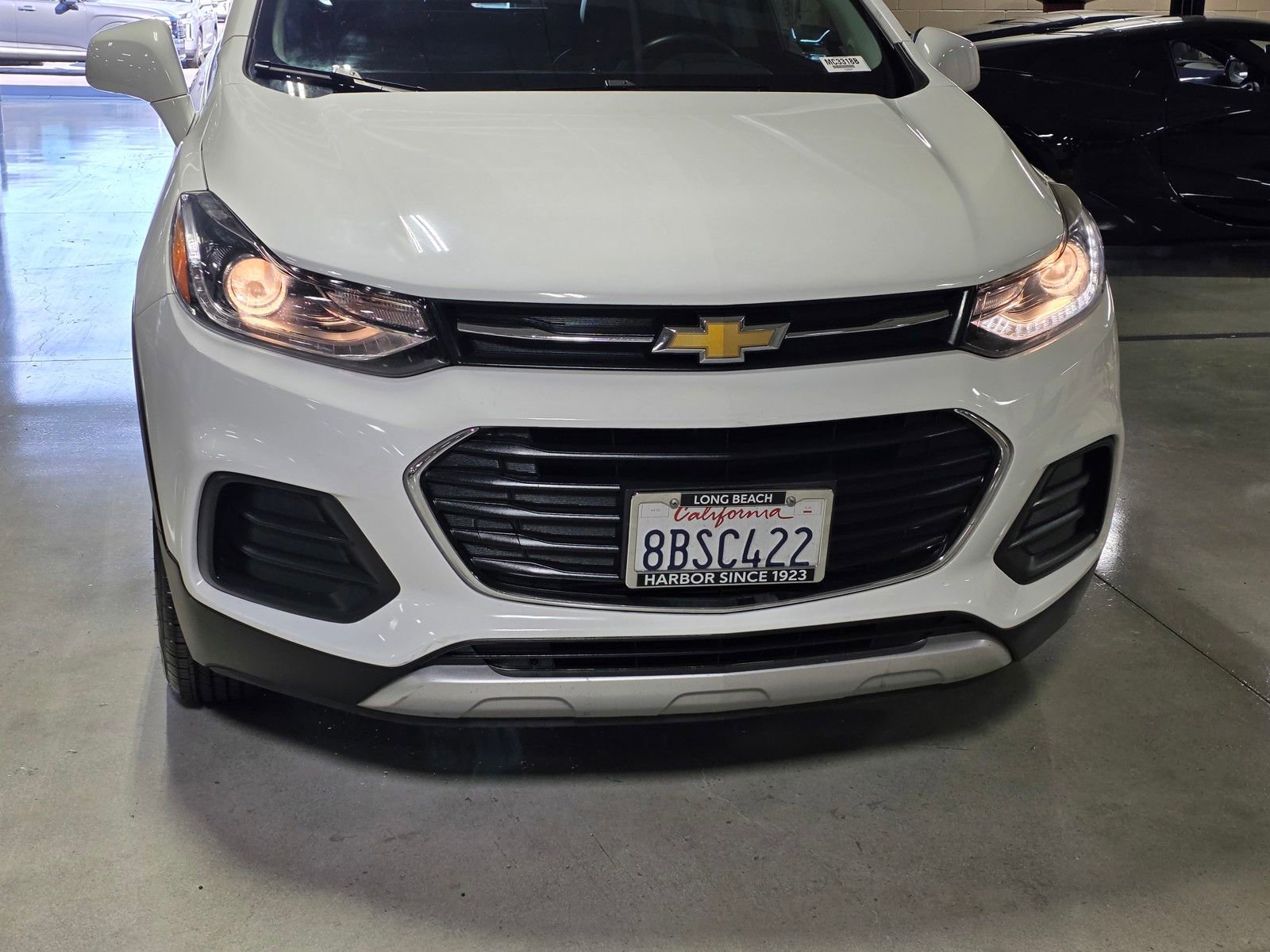Used 2017 Chevrolet Trax LT w/ LT Convenience Package image 9