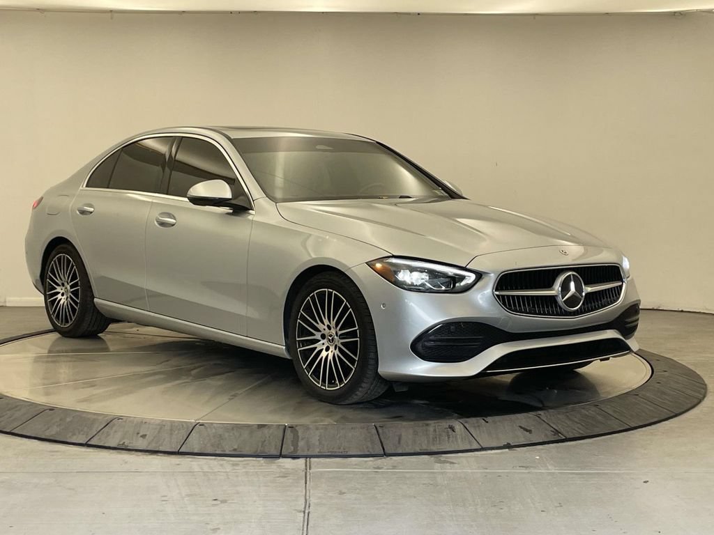 Used 2025 Mercedes-Benz C 300 4MATIC Sedan image 7