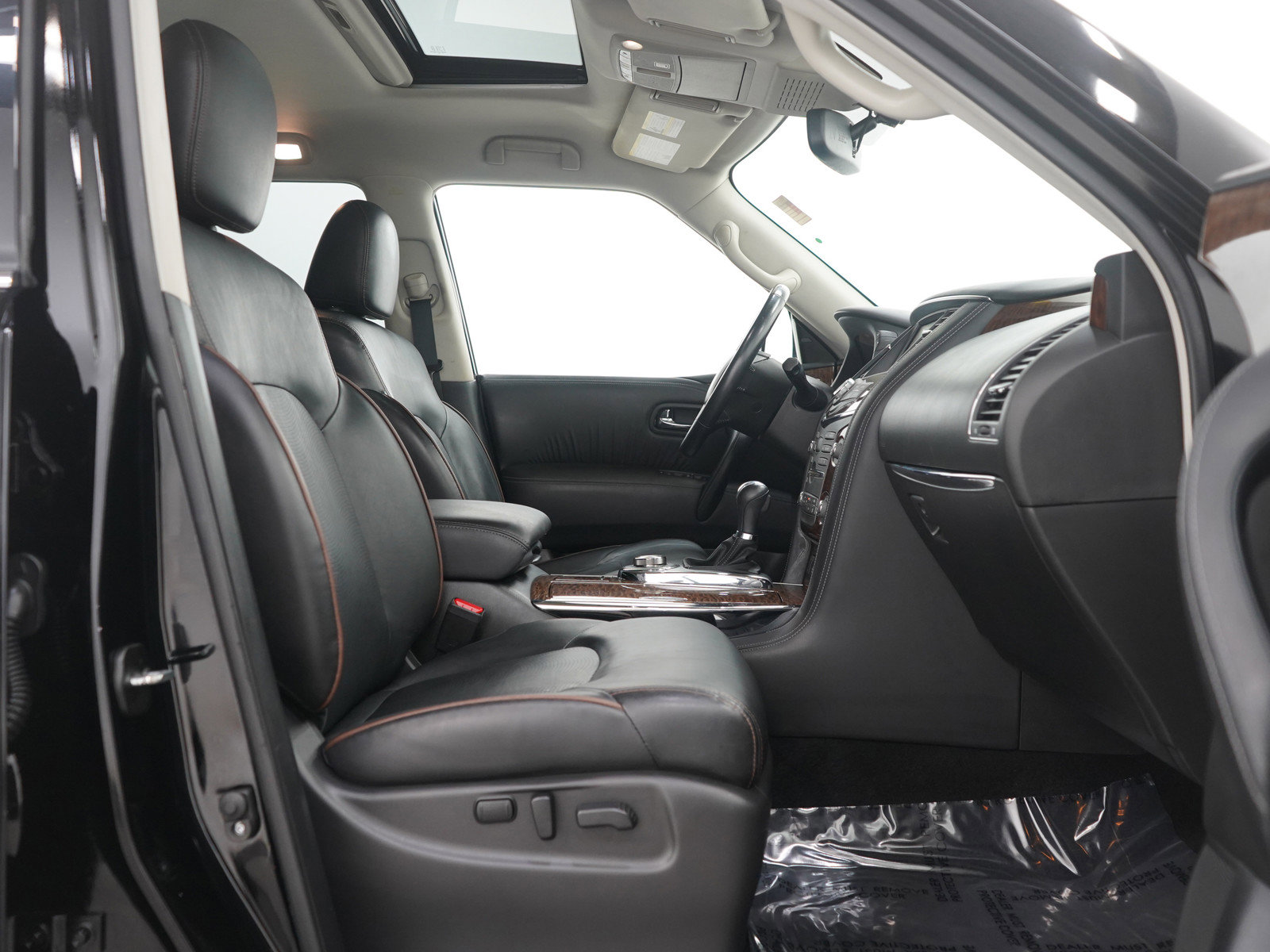 Used 2020 Nissan Armada SL w/ Premium Package image 11