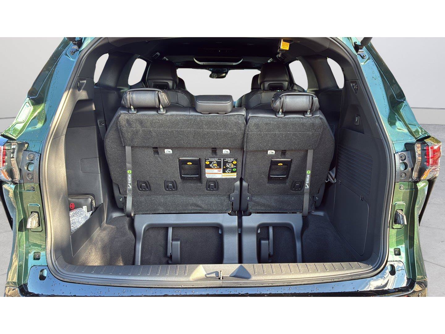 New 2026 Toyota Sienna Platinum AWD/4WD image 27