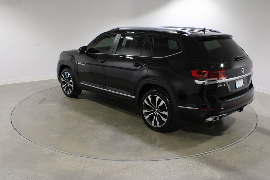 Used 2021 Volkswagen Atlas SEL R-Line image 3