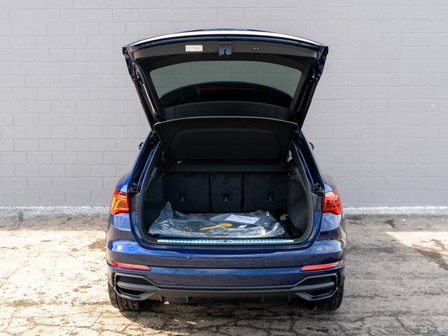 New 2025 Audi Q3 2.0T Premium image 6