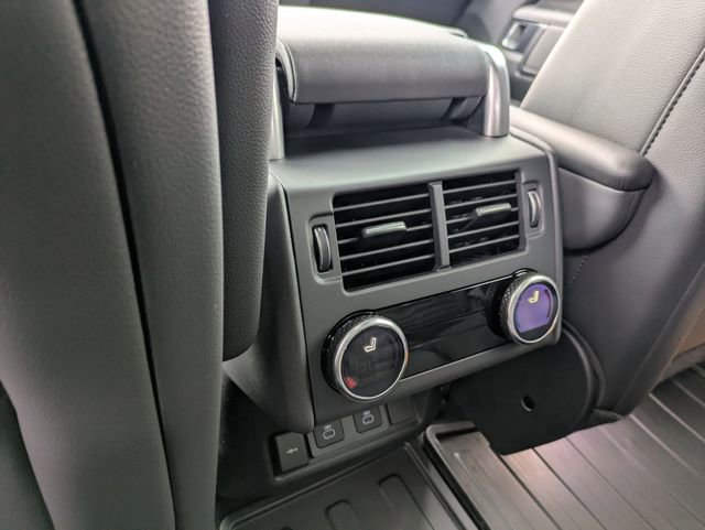 New 2026 Land Rover Discovery S image 13