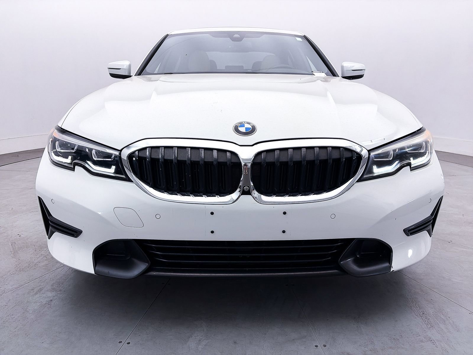 Used 2020 BMW 330i Sedan w/ Convenience Package RWD image 11