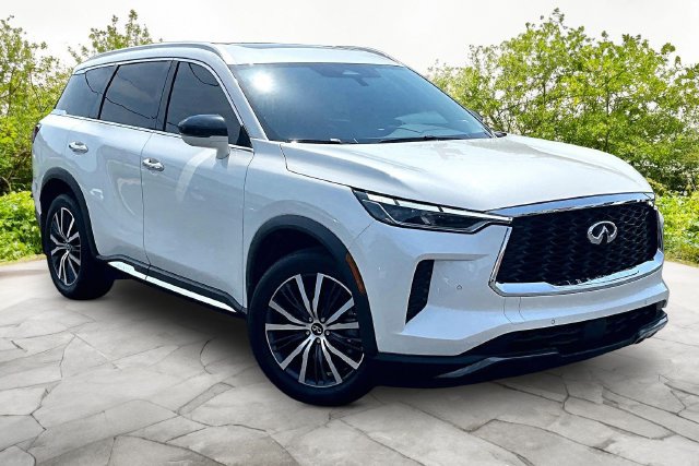 Used 2025 INFINITI QX60 Sensory w/ Cargo Package AWD/4WD image 10