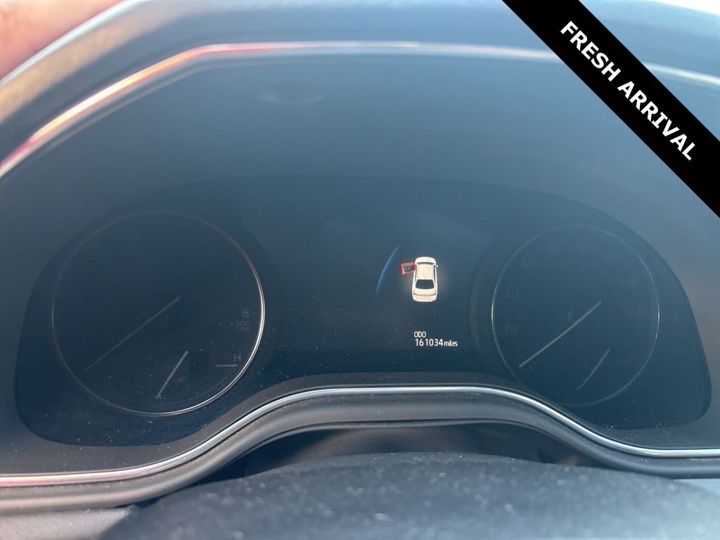 Used 2019 Toyota Avalon Touring w/ Advanced Safety Package image 6