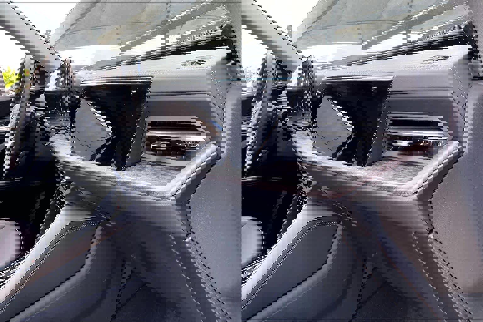 Used 2025 Audi Q5 Premium w/ Convenience Package image 18