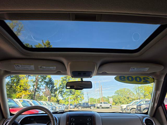 Used 2009 Ford Explorer Eddie Bauer AWD/4WD image 24