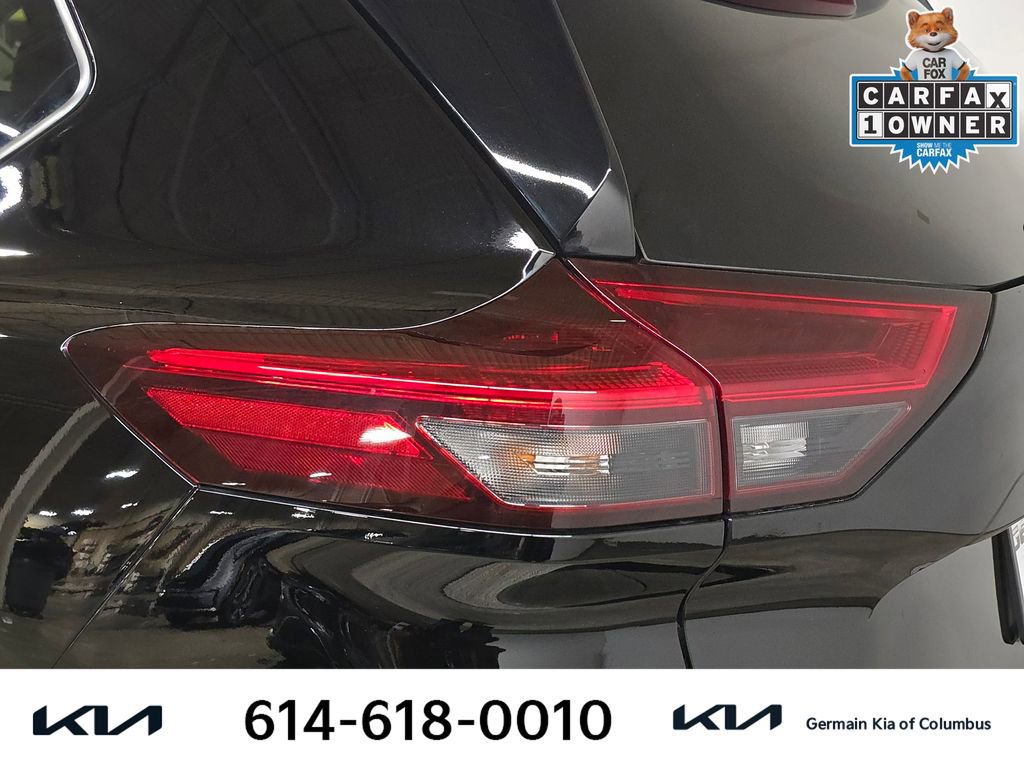 Used 2025 Nissan Rogue SL image 15