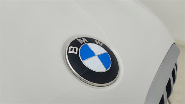 Used 2023 BMW X6 xDrive40i w/ Executive Package image 16