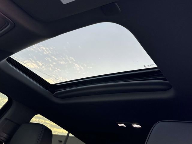 Used 2024 GMC Sierra 2500 Denali w/ Denali Reserve Package image 18