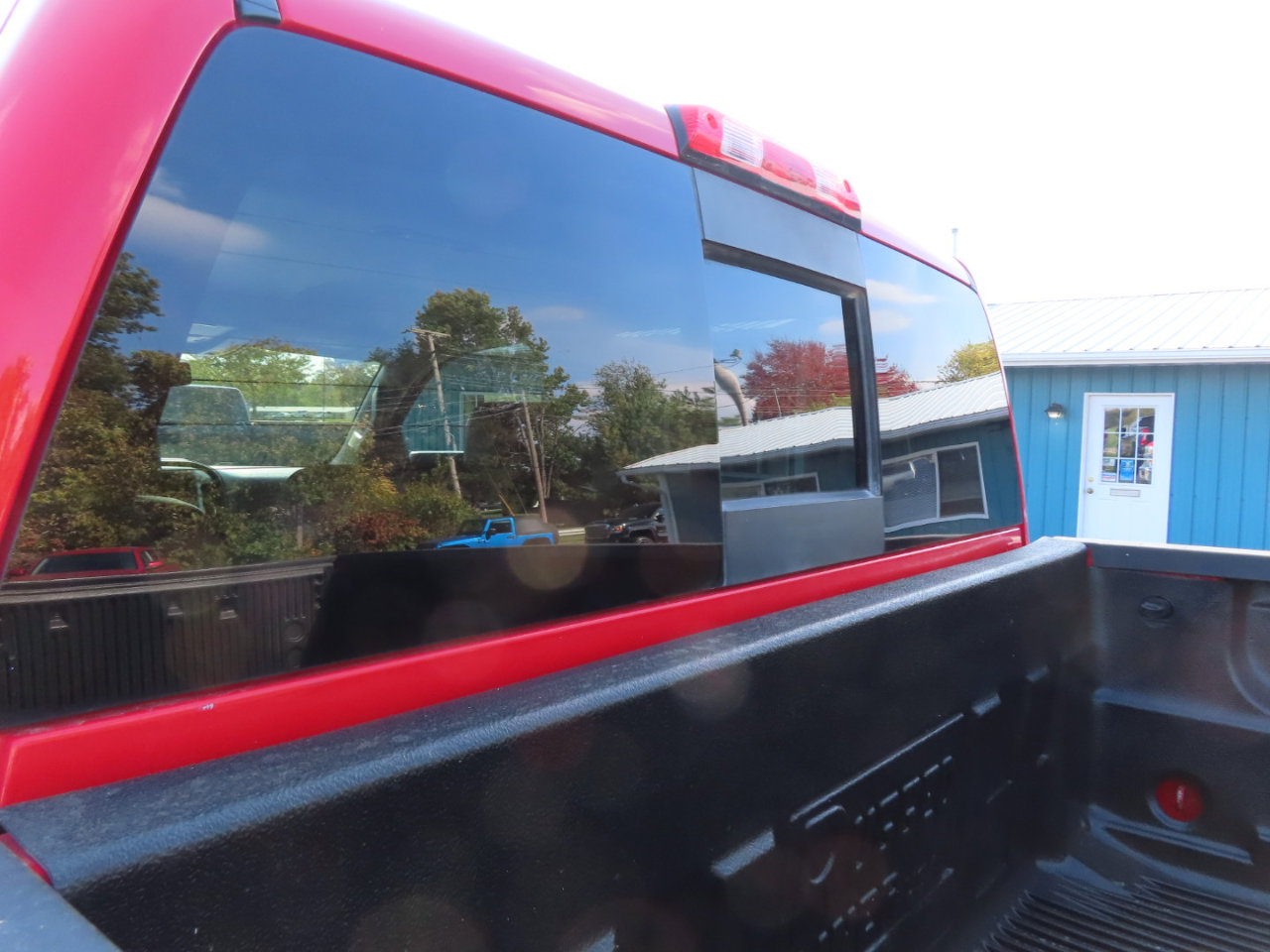 Used 2018 Chevrolet Silverado 2500 LTZ w/ Duramax Plus Package image 17