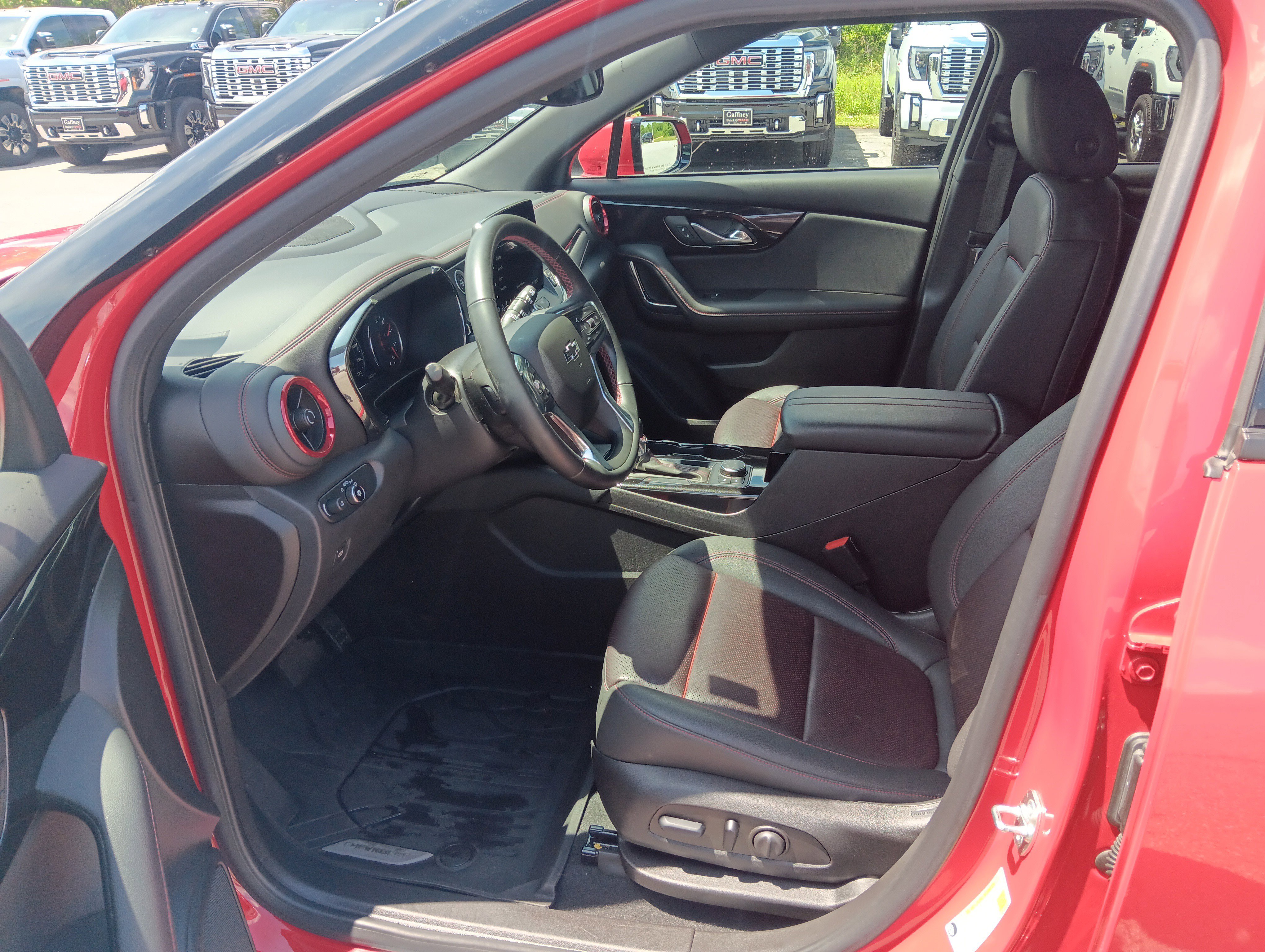 Used 2023 Chevrolet Blazer RS AWD/4WD image 9