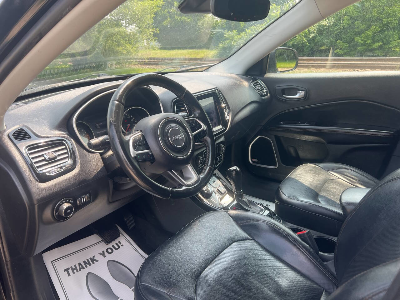 Used 2017 Jeep Compass Limited image 3