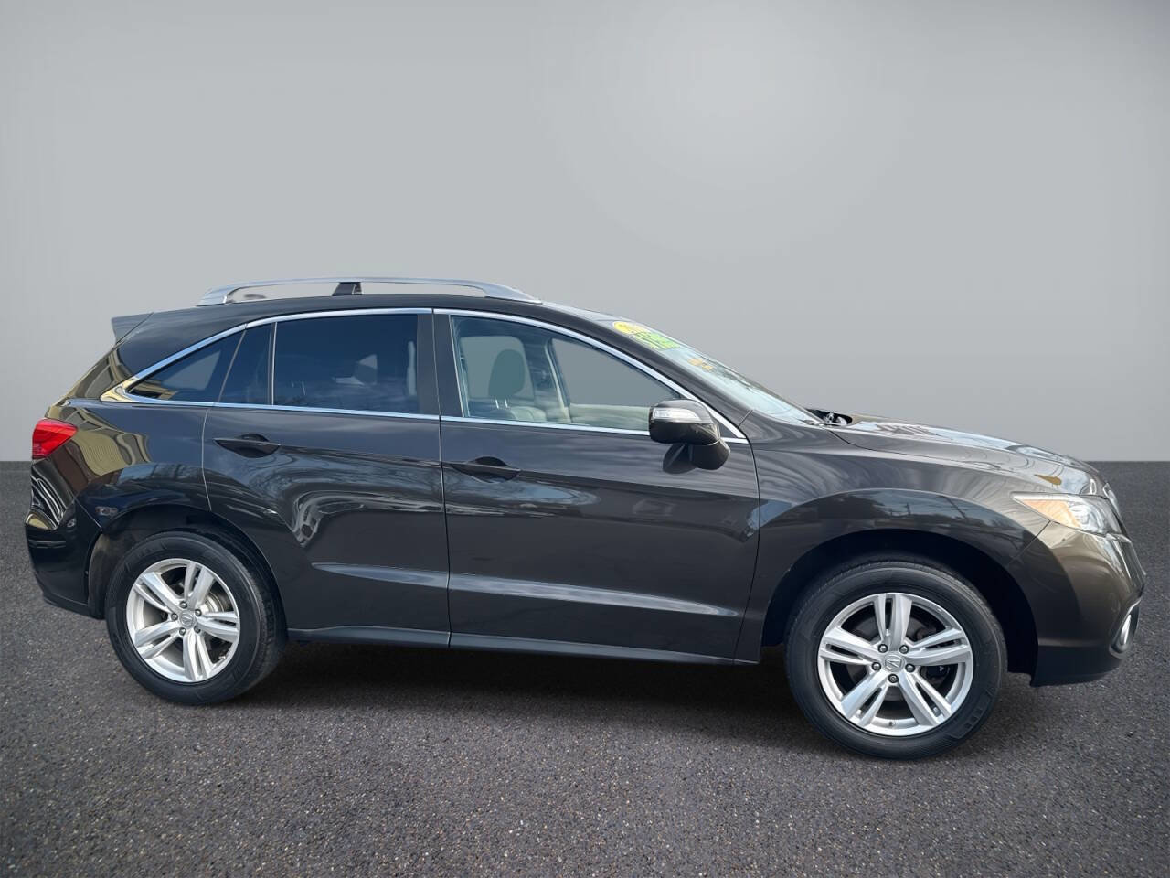 Used 2015 Acura RDX AWD w/ Technology Package image 5