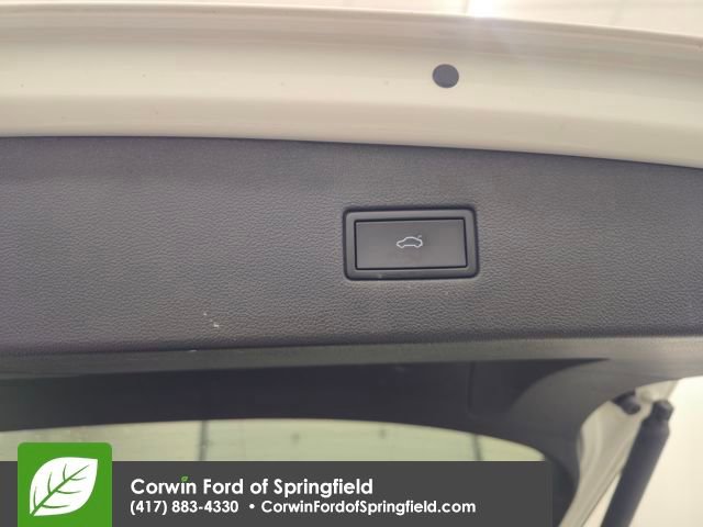 Used 2024 Volkswagen Tiguan Wolfsburg Edition image 15