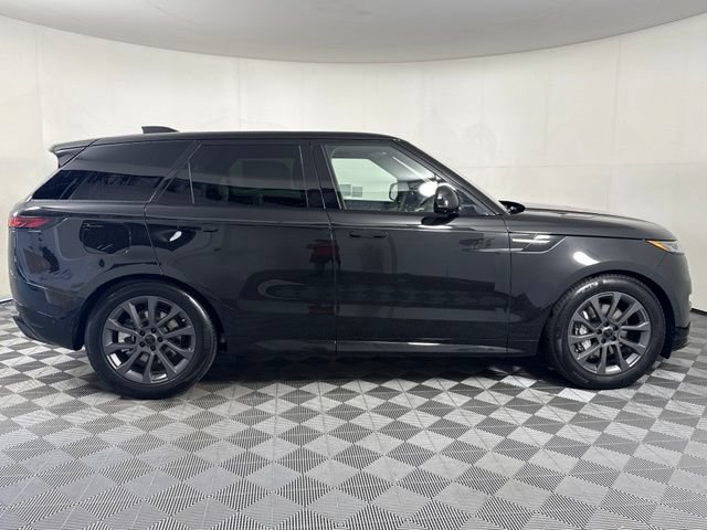 New 2026 Land Rover Range Rover Sport Dynamic SE AWD/4WD image 9