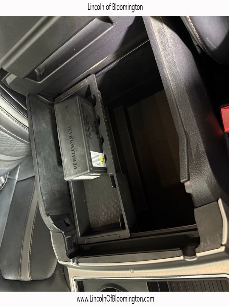 Used 2021 Ford F250 Platinum w/ FX4 Off-Road Package image 46