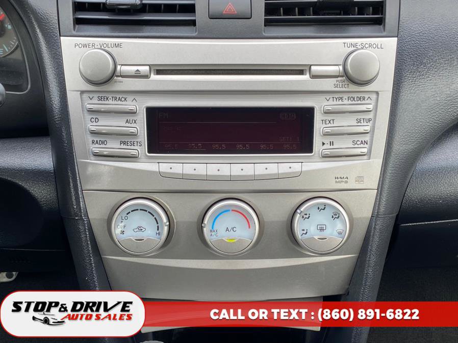 Used 2011 Toyota Camry SE w/ Fleet Convenience Pkg FWD image 10