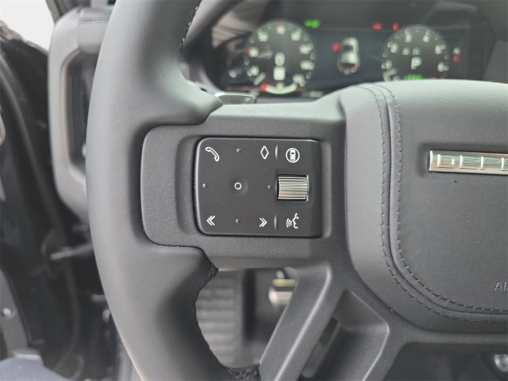 New 2026 Land Rover Defender 110 V8 image 18