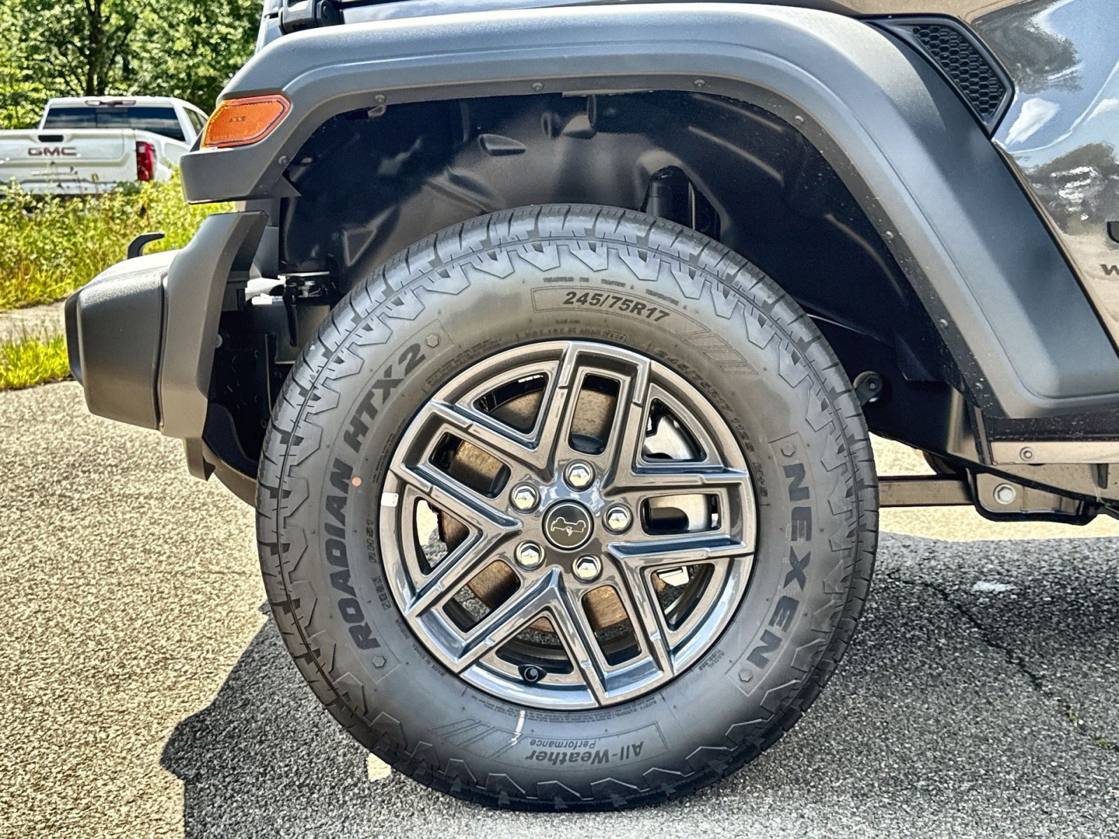 New 2025 Jeep Wrangler Sport S image 12