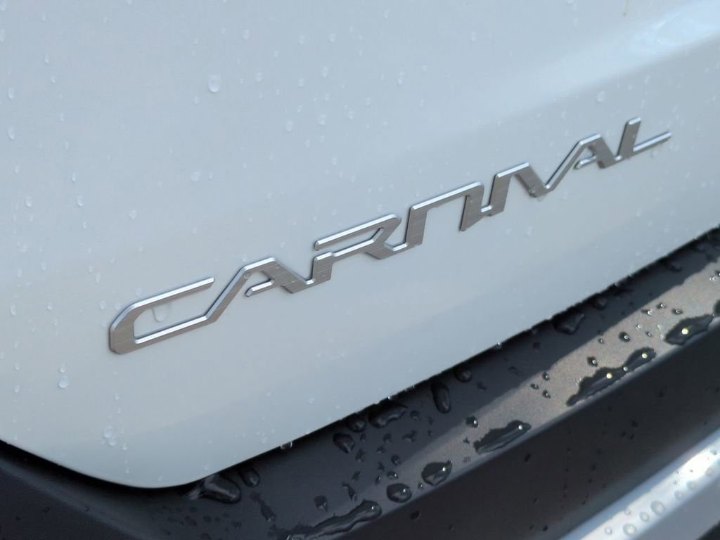 New 2026 Kia Carnival EX FWD image 31