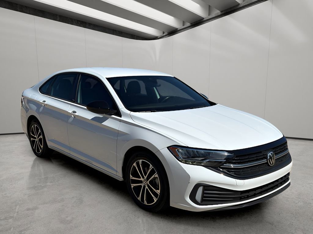 Used 2024 Volkswagen Jetta Sport image 10