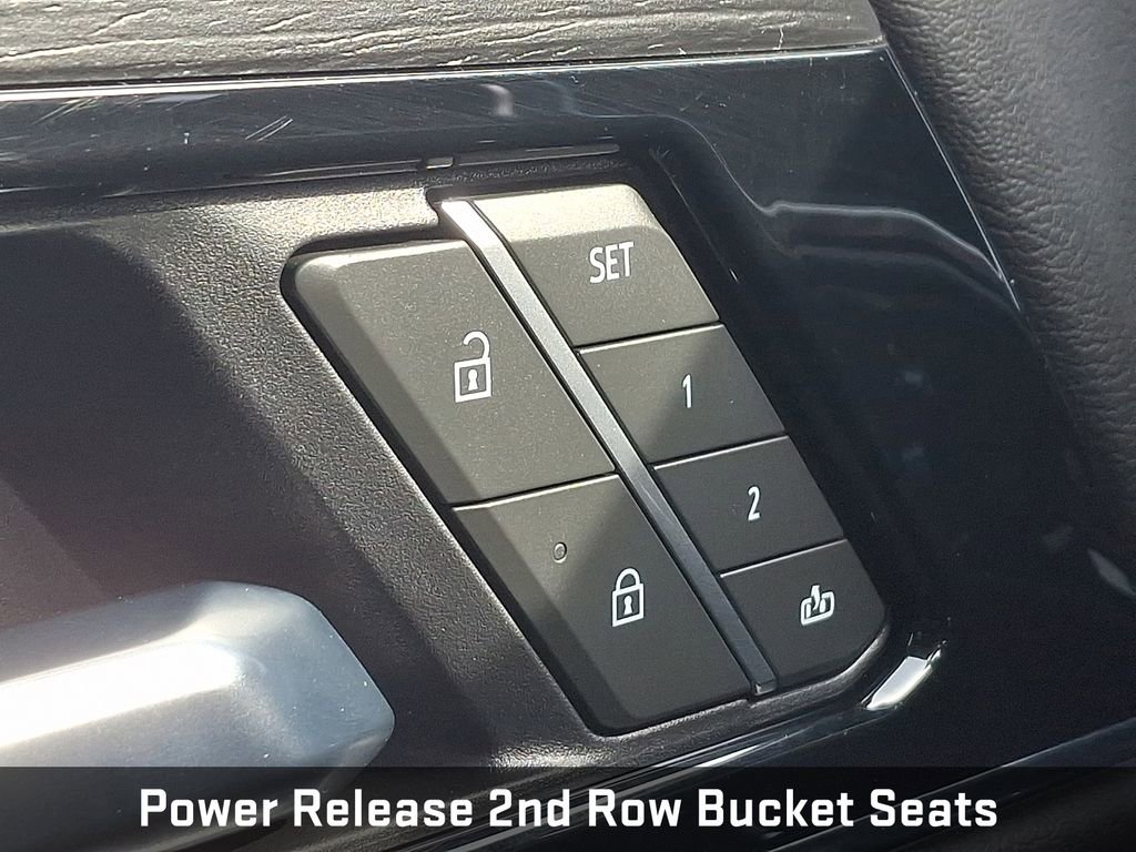 Used 2025 GMC Yukon Denali image 31