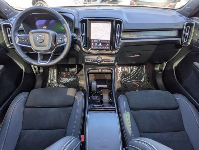 Certified 2023 Volvo C40 P8 Recharge Ultimate AWD/4WD image 27