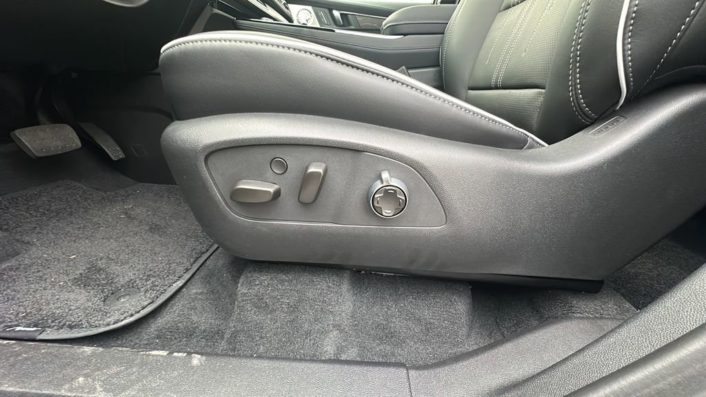 New 2026 Buick Enclave Avenir w/ Super Cruise Package image 30