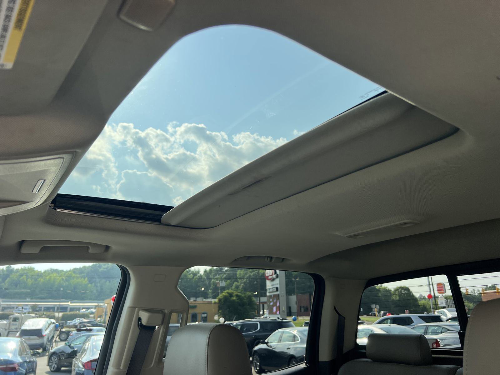 Used 2018 GMC Sierra 1500 SLT image 24