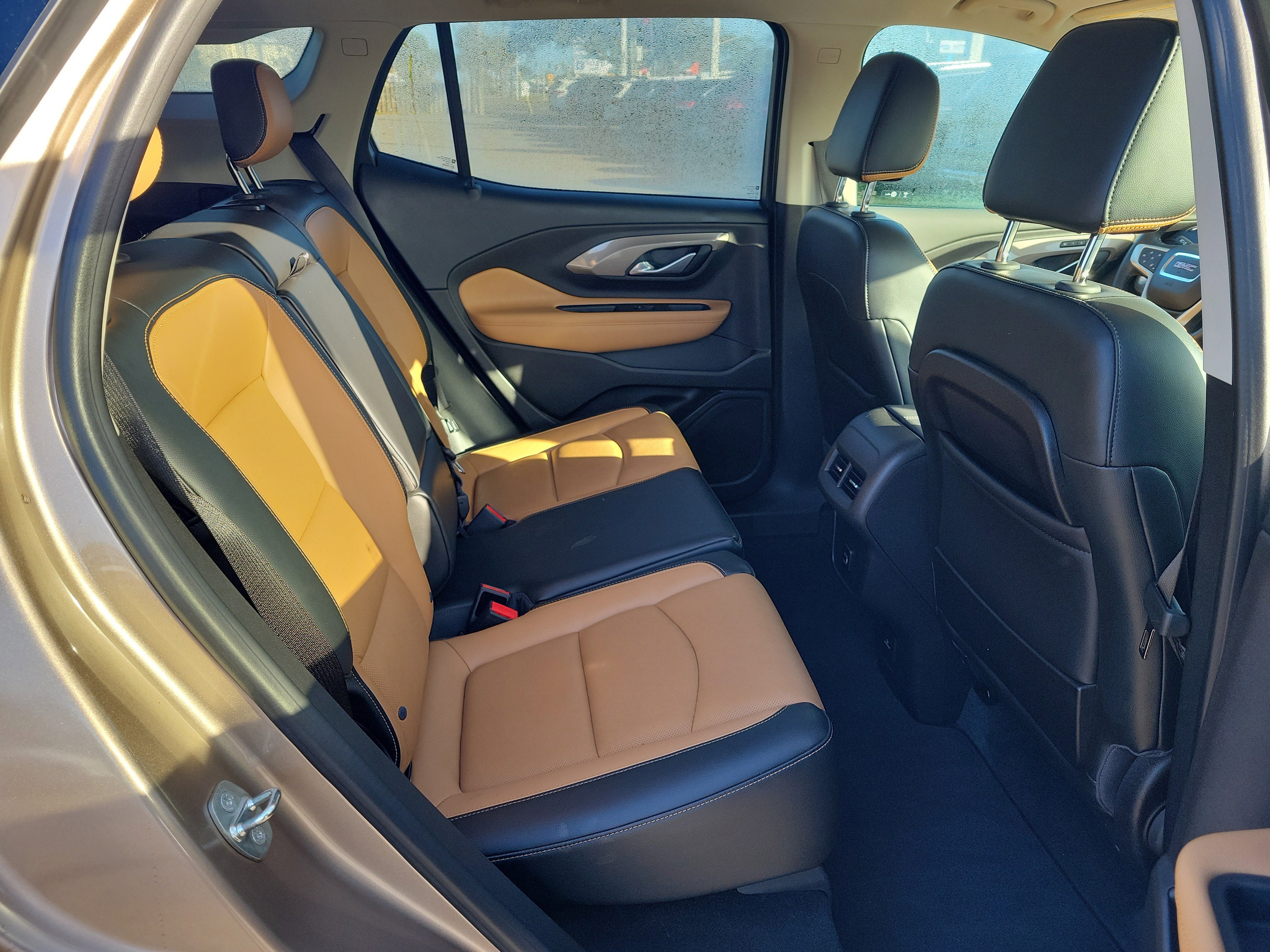 Used 2018 GMC Terrain SLT w/ Preferred Package image 12