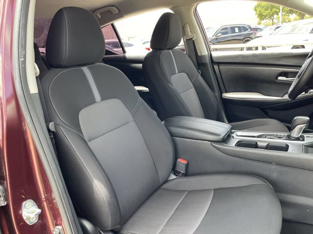 Used 2024 Nissan Sentra SV w/ Lighting Package FWD image 26