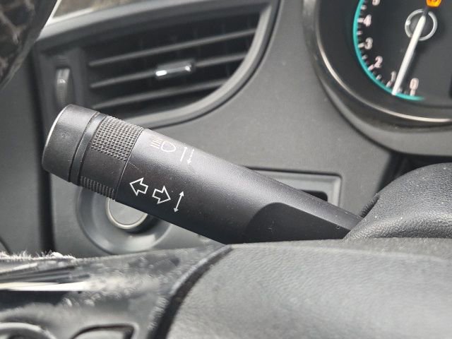 Used 2015 Buick LaCrosse Leather image 39