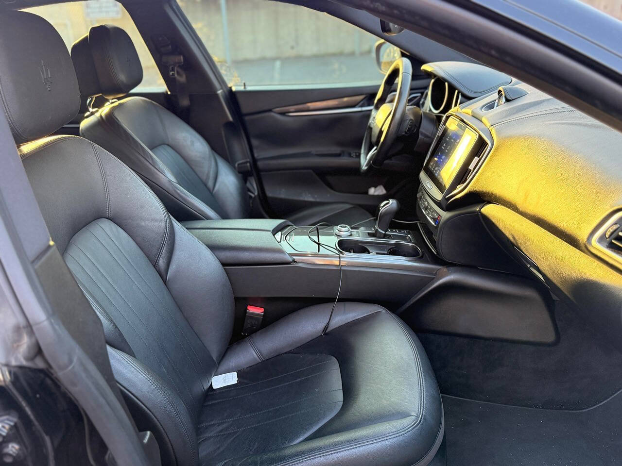 Used 2018 Maserati Ghibli RWD image 8