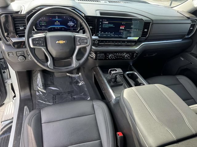 Used 2023 Chevrolet Silverado 1500 LTZ AWD/4WD image 19