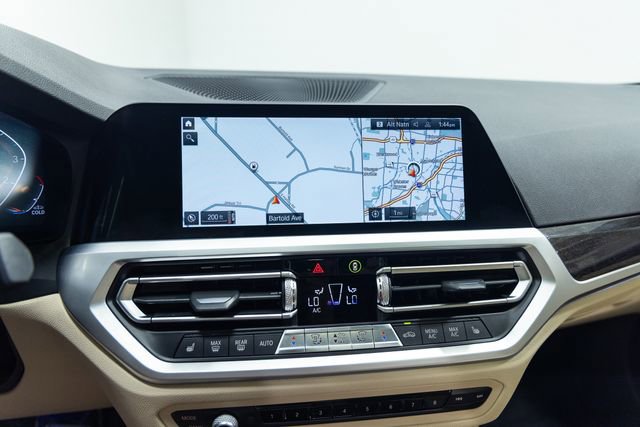 Used 2020 BMW 330i xDrive Sedan w/ Convenience Package image 17