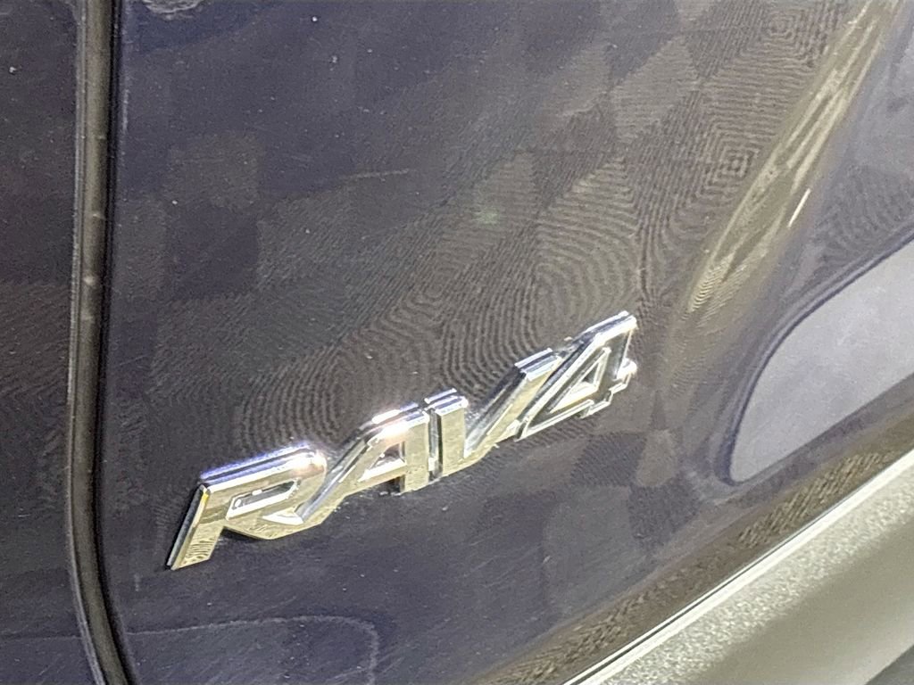 Used 2024 Toyota RAV4 XLE Premium image 24
