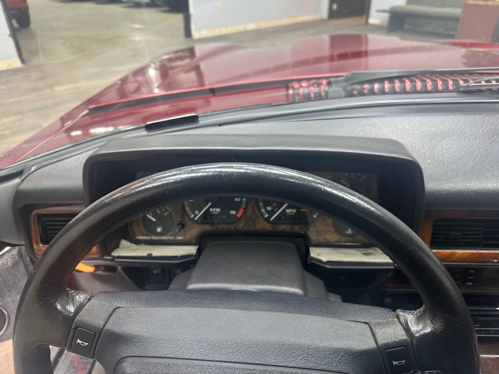Used 1992 Jaguar XJS V12 Convertible RWD image 23